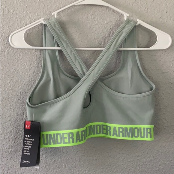 Under Armour sport bra - Picture 4 of 4